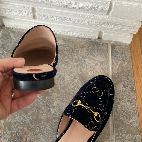 Gucci Princeton Mules Navy Velvet w Gold Horse Bit Buckle & Gucci Gold Logos 7.5 - Picture 13 of 16